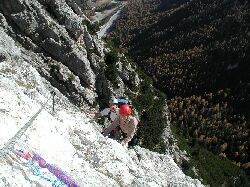 Aufstieg auf den Col Rosa ber einen herrlich angelegten Klettersteig.